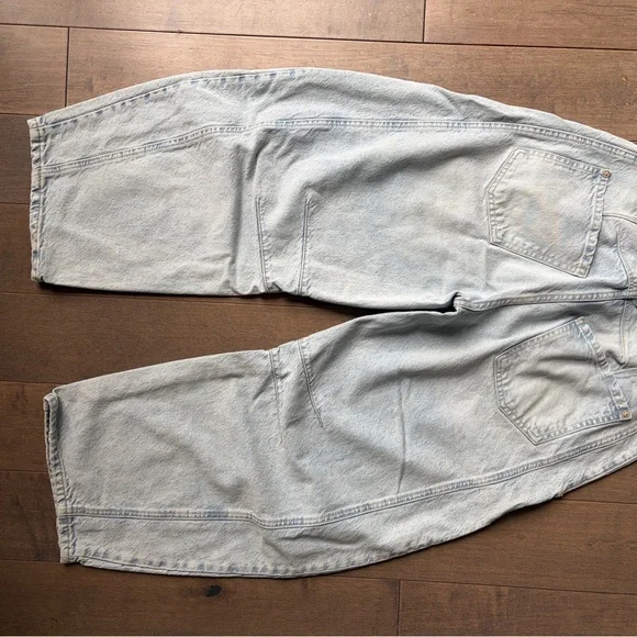 We The Free Faded Blue Relaxed Jeans - Picture 2 of 3